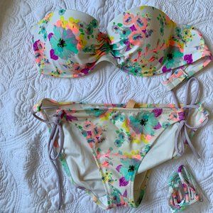 Victoria's Secret Floral Bikini Set 34C & Small bottoms